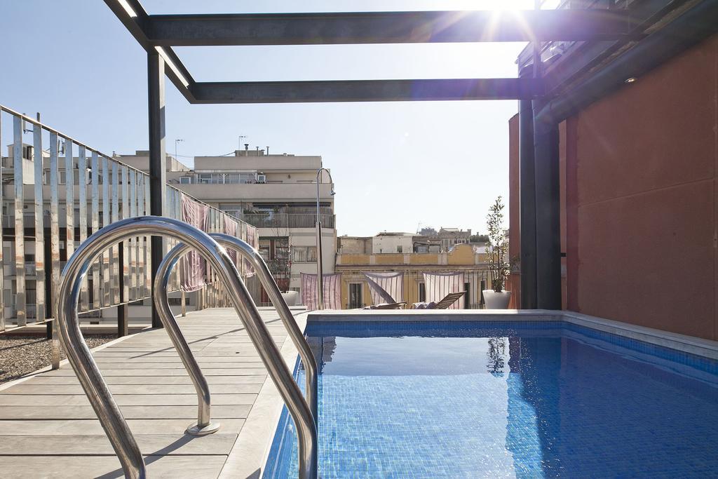 Apartment Barcelona Rentals - Pool Terrace In City Center Kültér fotó